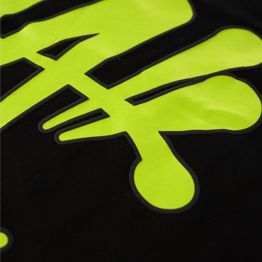 Syna OG T-Shirt - Black/Green - No Sauce The Plug